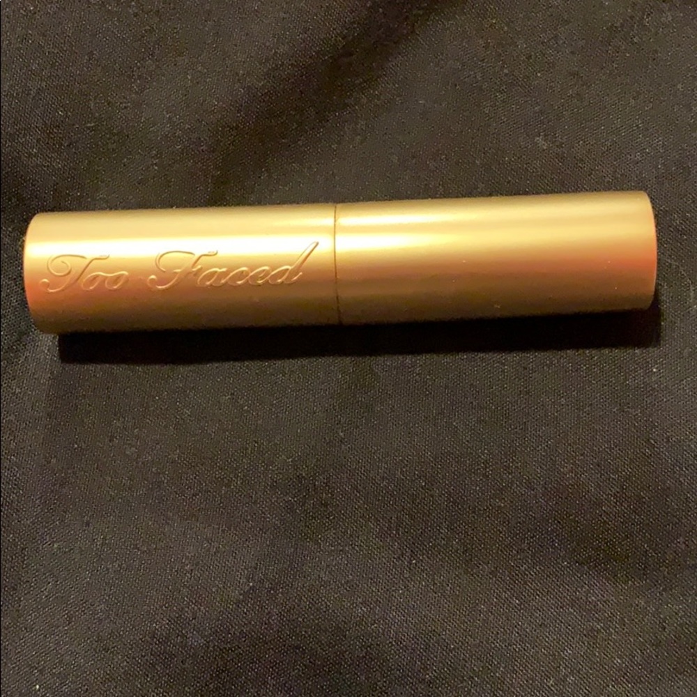 Too Faced Lipstick
